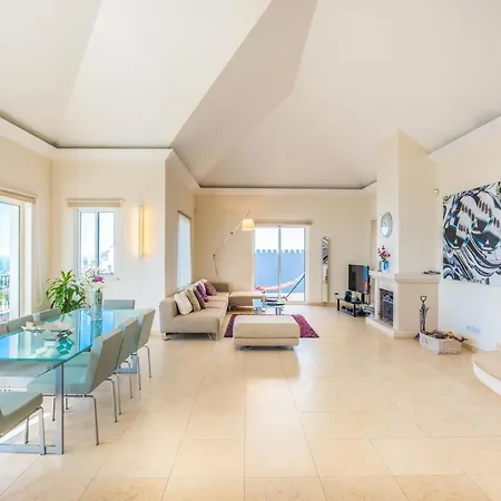Βίλα La Terrasse Palheiro Village With Private Pool By Hr Madeira Φουνκάλ