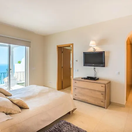La Terrasse Palheiro Village With Private Pool By Hr Madeira Φουνκάλ