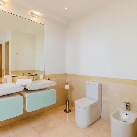 Villa La Terrasse By Hr Madeira Willa