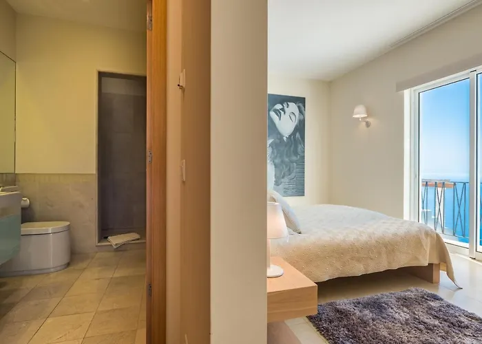 Villa La Terrasse By Hr Madeira 빌라 *