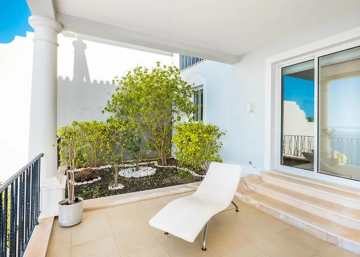 Villa La Terrasse By Hr Madeira *